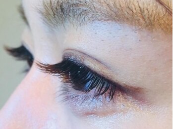 エル(Elle)の写真/【10：00～20：00迄営業☆】いつものデザインに物足りなさを感じている方にはブラウンカラーがおすすめ★