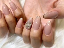 ミラン 上尾(miRAN)/ピンクゴールドラインで上品に♪