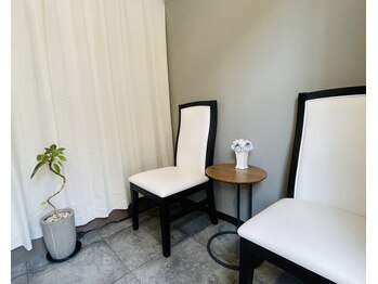 らくらく/待合スペース