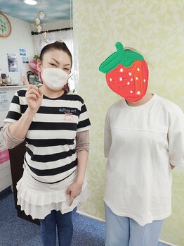 かおりビューティサロン/産後ママさんと一緒の写真