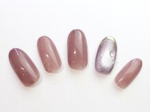 アヴィニール 表参道(Avenir)/