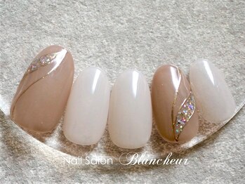 ネイルサロン ブランシュール(Nail Salon Blancheur)/大人のムーディ―ウェーブ