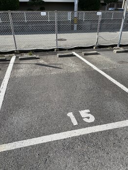 ルミエル 泉店(Lumiere)/駐車場2