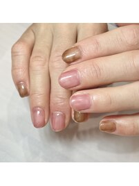 2色使いのマーブルネイル