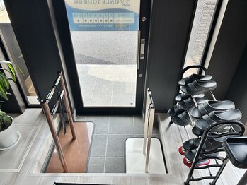 オンリーユー接骨院(ONLY YOU接骨院)/入口玄関