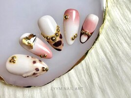 ヒョウ柄ネイル