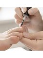 ケイネイル(Knail)&nbsp;ご希望の方は強化剤ベースコート塗布できます☆