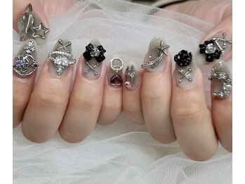 ネイルアンドアイラッシュスタジオ シュシュ(chouchou)/デカパーツグラデ地雷系ネイル