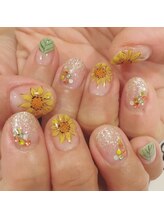 サロンドティアラ(salon de tiara)/ひまわりネイル☆