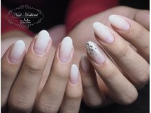 ジュジュ(Juju)/ホワイトグラデーション