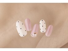 エムスラッシュネイル 本牧店(M SLASH)/ガーリー×ドット柄ネイル