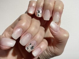 ホワイトグラデーション