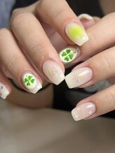 ウズ(UZU)/クローバーネイル