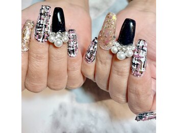 ツィードネイル