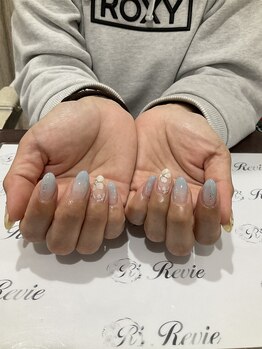 レビー(Revie)/フラワーネイル