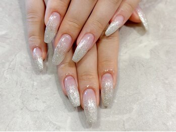 テラス(TERRACE)の写真/【新規&4Week以内の再来・付替オフ無料】ラメグラデーション¥3900☆3千円台でオシャレな手元に♪