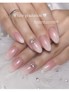 リアンド(Li&)/ホワイトグラデーションネイル