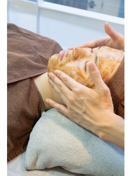 アンド ユー(and.yu)の写真/ハーブピーリングで毛穴ケア！幹細胞美容液配合で憧れのツヤ肌へ導く◎