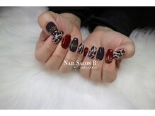 ネイルサロン R/スタイリングコース