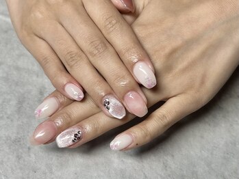 ジュリネイル(JULIE NAIL)/ピンクマグデザイン