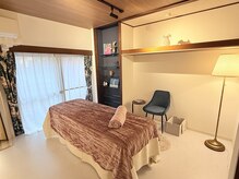 アリス(Alice)の雰囲気（ゆったりくつろげる店内）