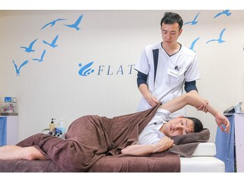 フラット柏(FLAT柏)/肩甲骨はがし【整体・マッサージ