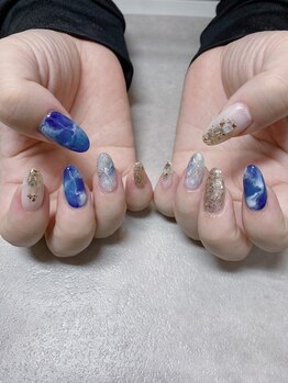 プラス デ ネイル(+ de nail)/ハンド☆つけ放題　9,350円～