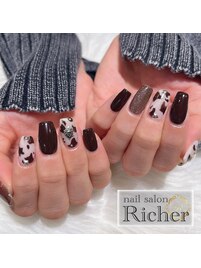 うしさんネイル