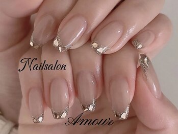 アムールユシマテン 上野湯島店(Amour)の写真/【当店人気ガラスフレンチ☆】シンプルなベースでも爪の先端に華やかさをプラス！見惚れるデザインに♪