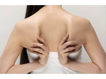 GINZA美容整体 コアのミ/猫背診断！