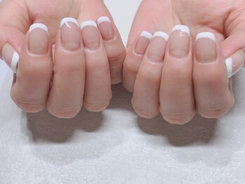 ローズ ビューティー(ROSE BEAUTY)/フレンチネイル