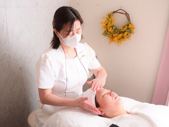 メナードフェイシャルサロン 春日町店/