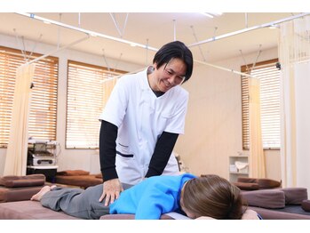 りゅうた整骨院 鍼灸院 宝塚中山寺店/深層筋マッサージ