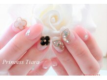 グランチュール(Grantulle)/蝶々ネイル