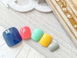 くすみカラーネイル