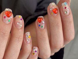 個性派ニュアンスネイル