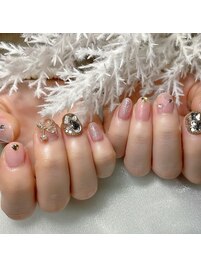 キラキラショートネイル