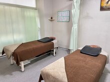 新整体館/施術スペースは、ベッド2台