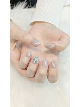 リラネイルサロン/マグネット+両手2本埋め尽くし