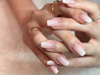 リシェルアイラッシュ 関内店(Richelle eyelash)の写真/関内店OPEN★寄り添った丁寧なカウンセリングであなたに合ったカラーをご提案♪色のミキシングもお任せ♪