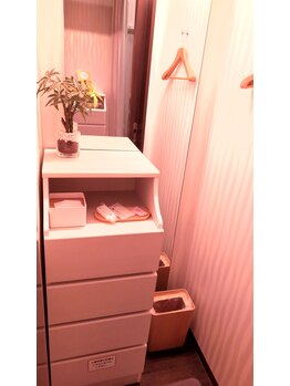 リラックス けやきウォーク前橋店/店内の様子（更衣室）