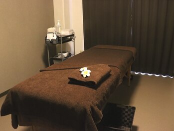 ヴィアージュ(Viage)の写真/駅チカ♪小顔コルギとハーブピーリングで土台から整う立体美へ！艶肌Ｗａｘで毛穴汚れもスッキリ解消◎