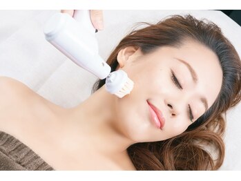 ビューティーフェイス 泉ヶ丘パンジョ店/【毛穴ケア】ブラシクレンジング