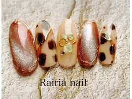 ヒョウ柄ネイル