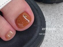 アントレッド(entraide)/可愛いフットネイル