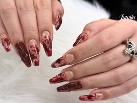 紅く染まる秋アート