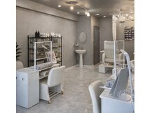 ネイルシェルター 本店