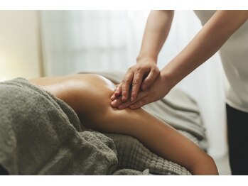 レポリア(Reporia)の写真/落ちにくい二の腕の振袖をなんとかしたい大人女性へ。キャビテーション+ラジオ波+微弱電流で徹底ケア!