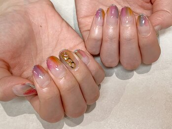 コム 草加マルイ店(com by neolive)/定額★9000円 担当金田