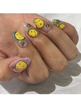 レイネイル アンド レイアイ 長嶺店(RAY NAIL & ray eye)/ニコちゃんネイル